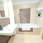 شقة Mills - Free Parking - Balcony With View - Close To Nivy Mall براتسيلافا