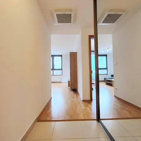 Appartamento Mills - Free Parking - Balcony With View - Close To Nivy Mall