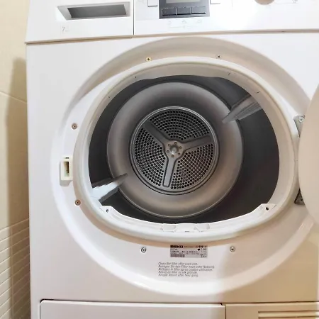 Mills - Free Parking - Balcony With View - Close To Nivy Mall Apartamento Bratislava