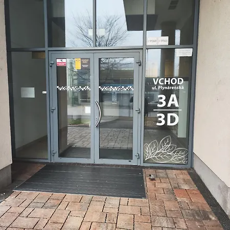 Mills - Free Parking - Balcony With View - Close To Nivy Mall Bratislava