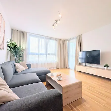 Apartamento Mills - Free Parking - Balcony With View - Close To Nivy Mall *