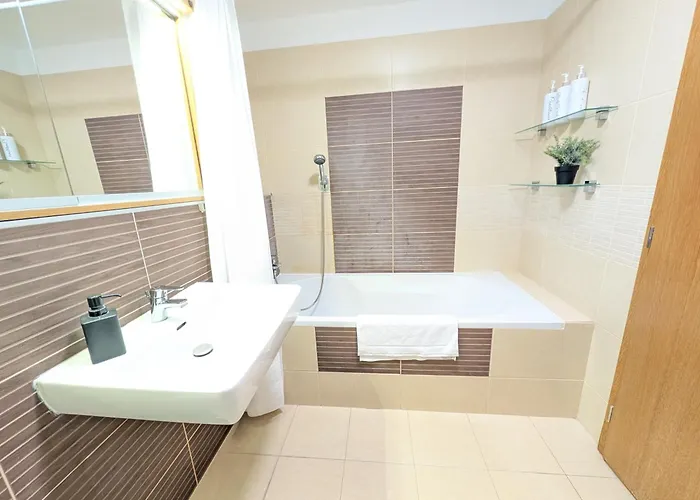 Apartament Mills - Free Parking - Balcony With View - Close To Nivy Mall Bratysława