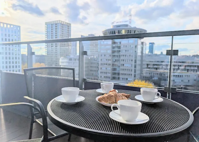 Mills - Free Parking - Balcony With View - Close To Nivy Mall *